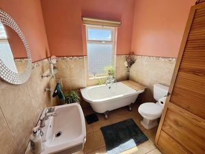 Bathroom- click for photo gallery